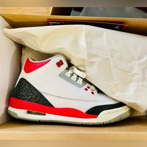 Air Jordan Retro 3 “Fire Red” (2007)